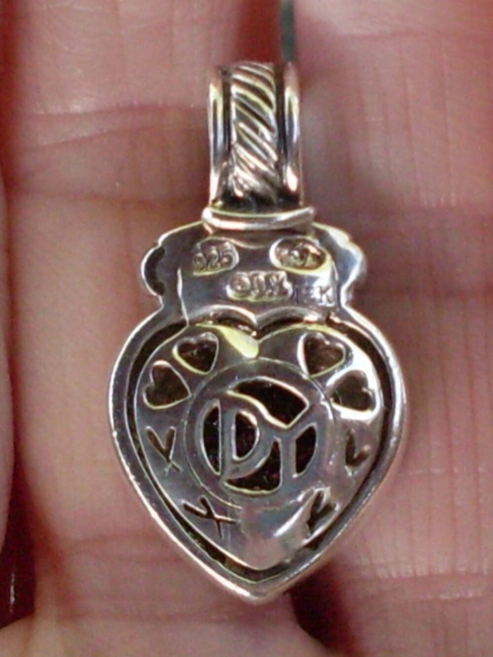 Retired David Yurman Diamond Heart Pendant w/Chain - 18K/925 - Gift Boxed - Picture 6 of 12